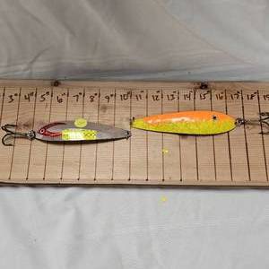 lot 224 image: (2) Lucky Strike Canda 7 Daredevil Long Spoons