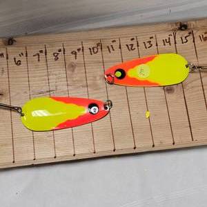 lot 235 image: 2 XXL 5 OrangeYellow Daredevils