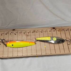 lot 236 image: 2 7 Lucky Strike Canada-Long spoons