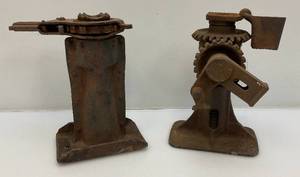 lot 197 image: Antique Automobile Jacks