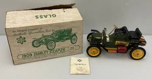 lot 57 image: Jim Beam Collectible 1909 Stanley Steamer Car Decanter
