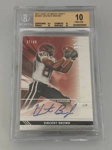 lot 74 image: Beckett Graded 10 2011 Leaf Ultimate Draft #UVB1 Vincent Brown Autographed Card
