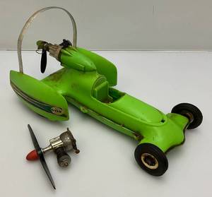 lot 127 image: Vintage COX Tether Airplane Car With Extra Engine (Needs TLC)