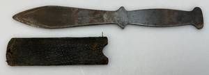 lot 143 image: Vintage Metal Trowing Knife 9 34 Overall 5 Blkade