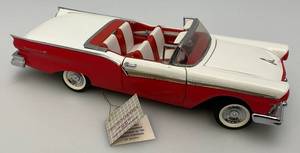lot 166 image: LAST ONE Franklin Mint 124 Scale Die Cast 1957 Ford Skyliner 8 12 Long  (No Box)