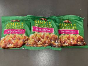 lot 39 image: E - Lot of 3 Simply Potatoes Diced Potatoes 20oz Each