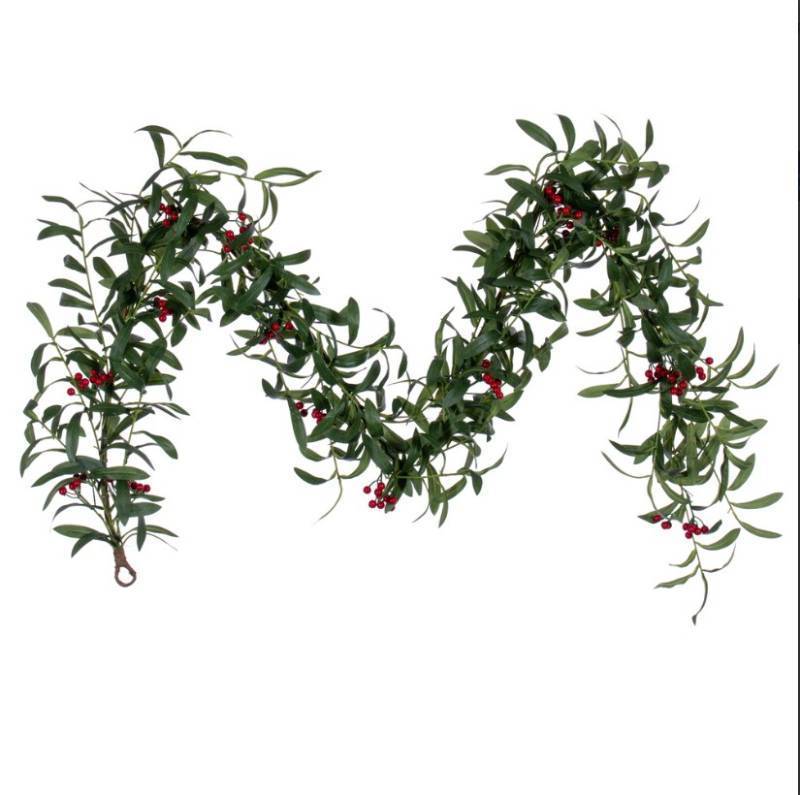 lot 138 image: NEW Vickerman 72 Red Berry and Mistletoe Garland