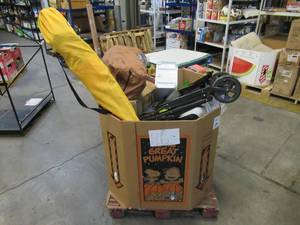 lot 116 image: Pallet of Store Overstock and Ecommerce Product and Returns