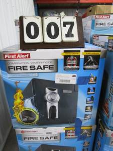 lot 7 image: First Alert Person Safe model #2087F-BD - .94 cubic ft