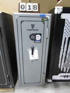 lot 18 image: Fortress 18 Gun Safe