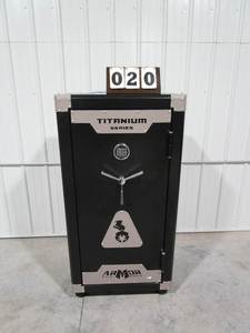 lot 20 image: Titanium by Armor 40 Gun Safe