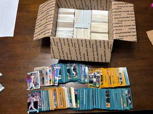 lot 119 image: Large Box of Baseball Cards, Mostly From the 2000s