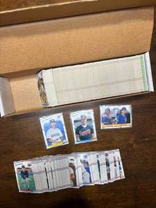 lot 122 image: 1988 Fleer Complete Series 1 Set, Numbers 1-399 Big Name Stars and Rookies Included