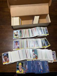 lot 129 image: 1981 to 1986 Donruss Baseball Cards, Mix of Cards, Stars Included
