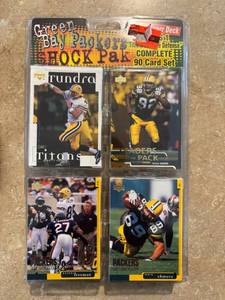lot 174 image: Green Bay Packers Football Card Set 90 Cards