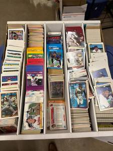 lot 218 image: Large Box of Baseball Cards and Some Football Cards