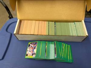lot 249 image: 1990 Score Baseball Card Partial Set, Stars Included