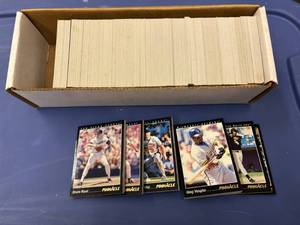 lot 252 image: 1993 Score Pinnacle Baseball Card Partial Set, Stars Included