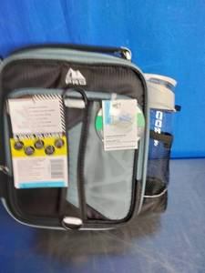 lot 40 image: Arctic Zone Pro Expandable Lunch Bag