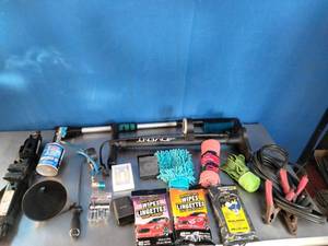 lot 59 image: Lot of Auto Tools