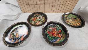 lot 15 image: Set of 4 Norman Rockwell Collector Plates