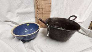 lot 25 image: Hammered Copper Kettle and Vintage Stoneware Mixing Bowl