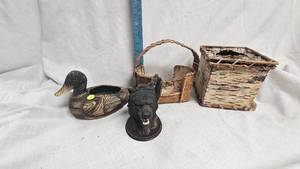 lot 58 image: Cabin Dcor Lot, Birch Bark Basket and Tissue Holder, Bear Bust and Duck Planter