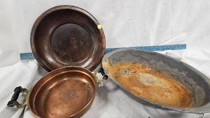 lot 119 image: Enamel Ware Roaster Bottom, Dec Bowl Hammered Pattern, Copper Pot