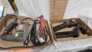 lot 134 image: Carpet Iron, Jig Saw, Reciever Hitches
