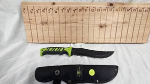 lot 147 image: TAC Xtreme Survival Knife