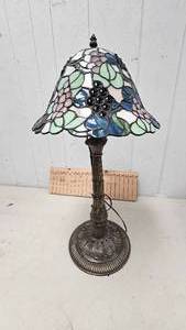 lot 208 image: Tiffany Style Stained Glass Torchiere Lamp Shade