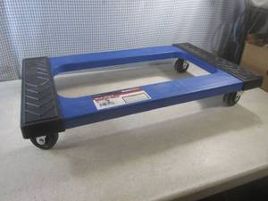 lot 20 image: (RMC) HaulMaster Movers Dolly 30 x...