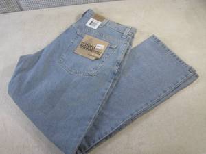 lot 23 image: (CS) New Pair of Pitford Menswear J...