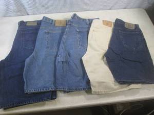 lot 50 image: (BS) 5 Pair of Assorted Jean Shorts...