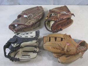 lot 88 image: (BS) 4 Baseball Gloves - Joel Willi...