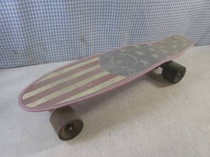 lot 111 image: (EC1) Vintage Kryptonics Skateboard...