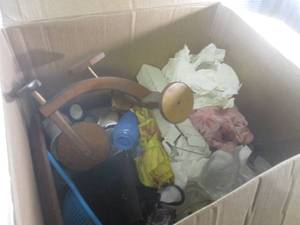 lot 135 image: (EW6) Big Box of Misc This and That...