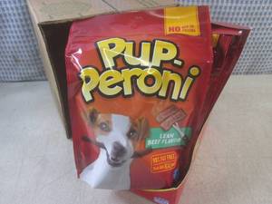 lot 199 image: (B-2) 4 Bags of Pup-Peroni Lean Bee...