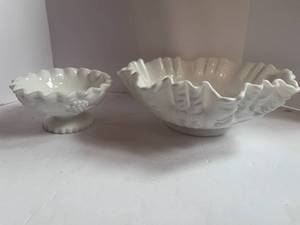 lot 49 image: Vintage Imperial Glass Rose Bowl and Milk Glass Candy Dish