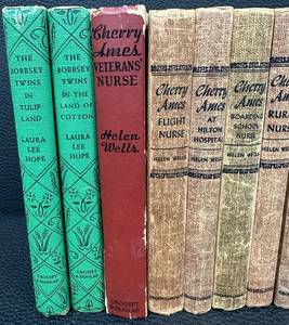 lot 64 image: Collection of Vintage Cherry Ames and Bobbsey Twins Books by Grosset & Dunlap