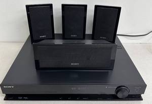 lot 86 image: Sony HBD-DZ170 DVD Home Theater System with 4 Speakers, Missing SUR R Speaker