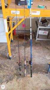 lot 48 image: Set of 3 Fishing Rods with Reels