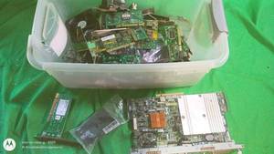 lot 139 image: Lot of Assorted Computer Network and Expansion Cards