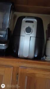 lot 206 image: Toastmaster Air Fryer Black and Silver
