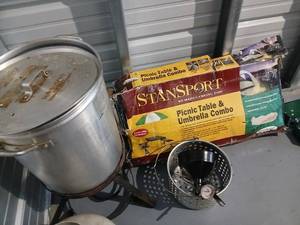 lot 1023 image: Stansport Picnic Table and Umbrella Combo in Box