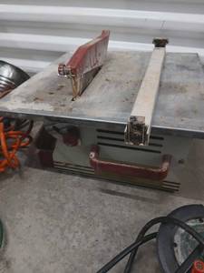 lot 1054 image: Tabletop Tile Saw with Handheld Saw and Accessories