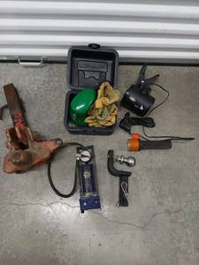 lot 1062 image: Automotive Accessories and Tools Lot with Hitch Attachments and Storage Case