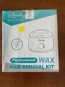 lot 208 image: Lansley Professional Wax Hair Removal Kit with Wax Warmer
