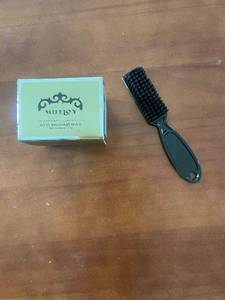 lot 278 image: Mifloy Styling Hair Wax with Brush, 120g