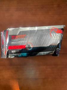 lot 302 image: Venom Steel Rip Resistant Nitrile Industrial Gloves, Box of 100, Size Medium